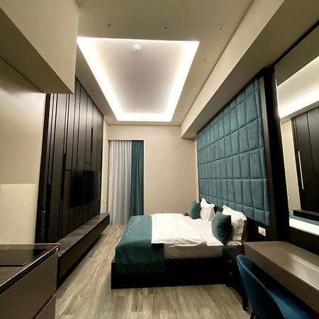 Soho Hotel City Centre Yerevan Bagian luar foto
