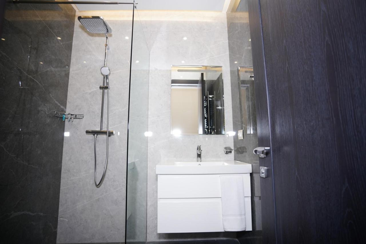 Soho Hotel City Centre Yerevan Bagian luar foto