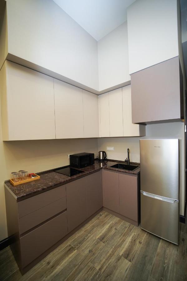 Soho Hotel City Centre Yerevan Bagian luar foto